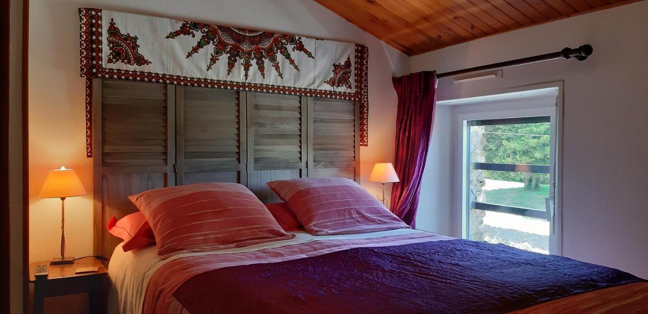 L' Esterlanges Suite Famille 2 Chambres 4 Personnes Proche Puydufou Saint-Vincent-Sterlanges Dış mekan fotoğraf